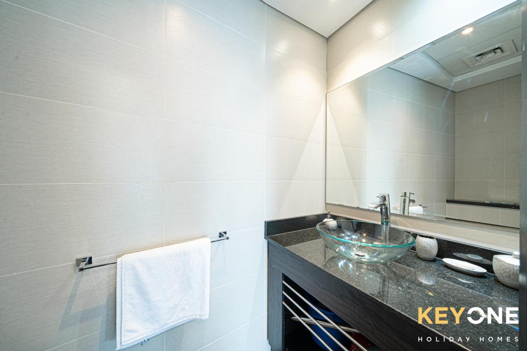 Lavish One Bedroom With Amazing Sun Deck & Pool Dubaï Extérieur photo